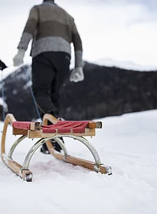 Rodeln im Winter im Tiroler Oberland