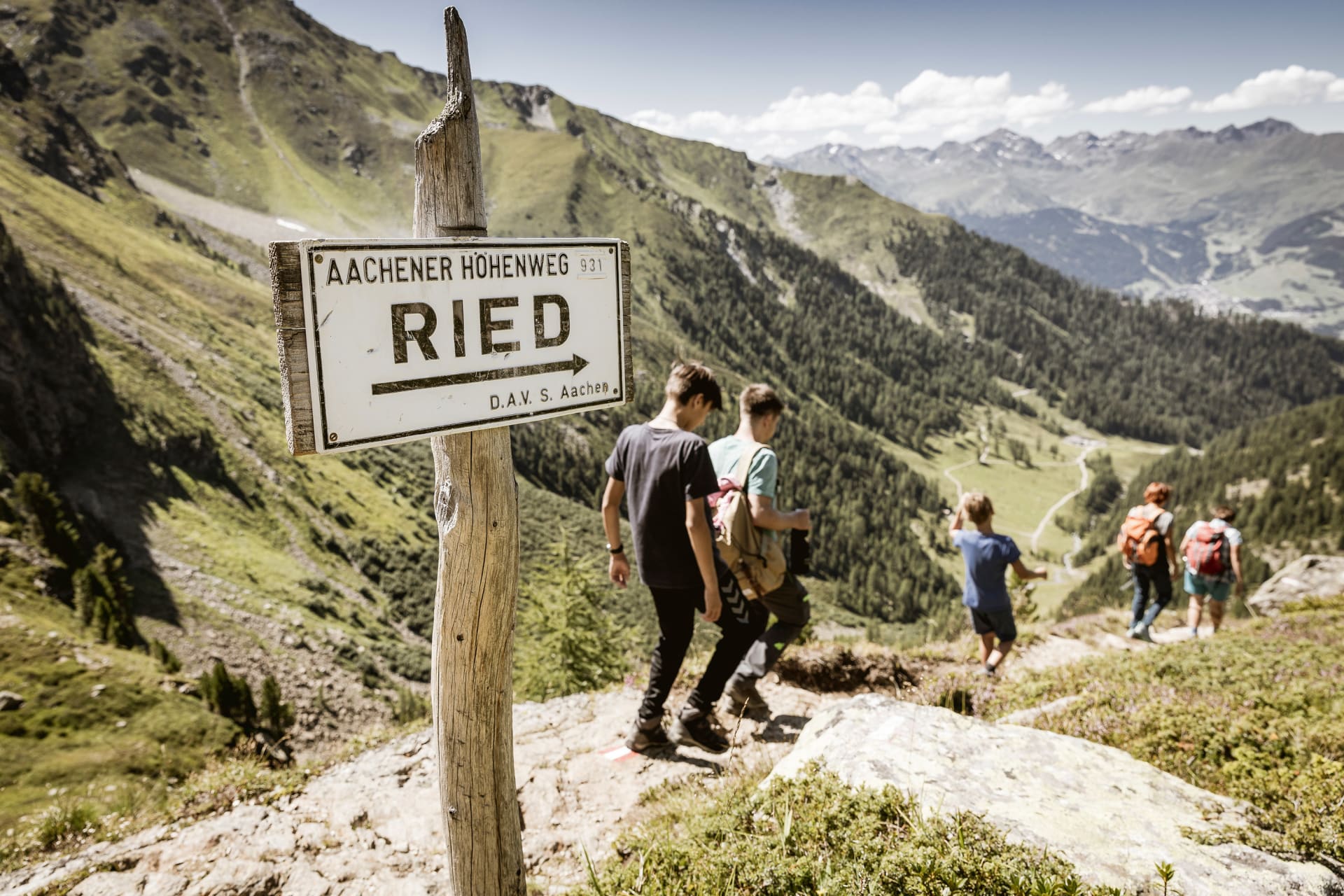 Wanderurlaub im Tiroler Oberland im Sommer